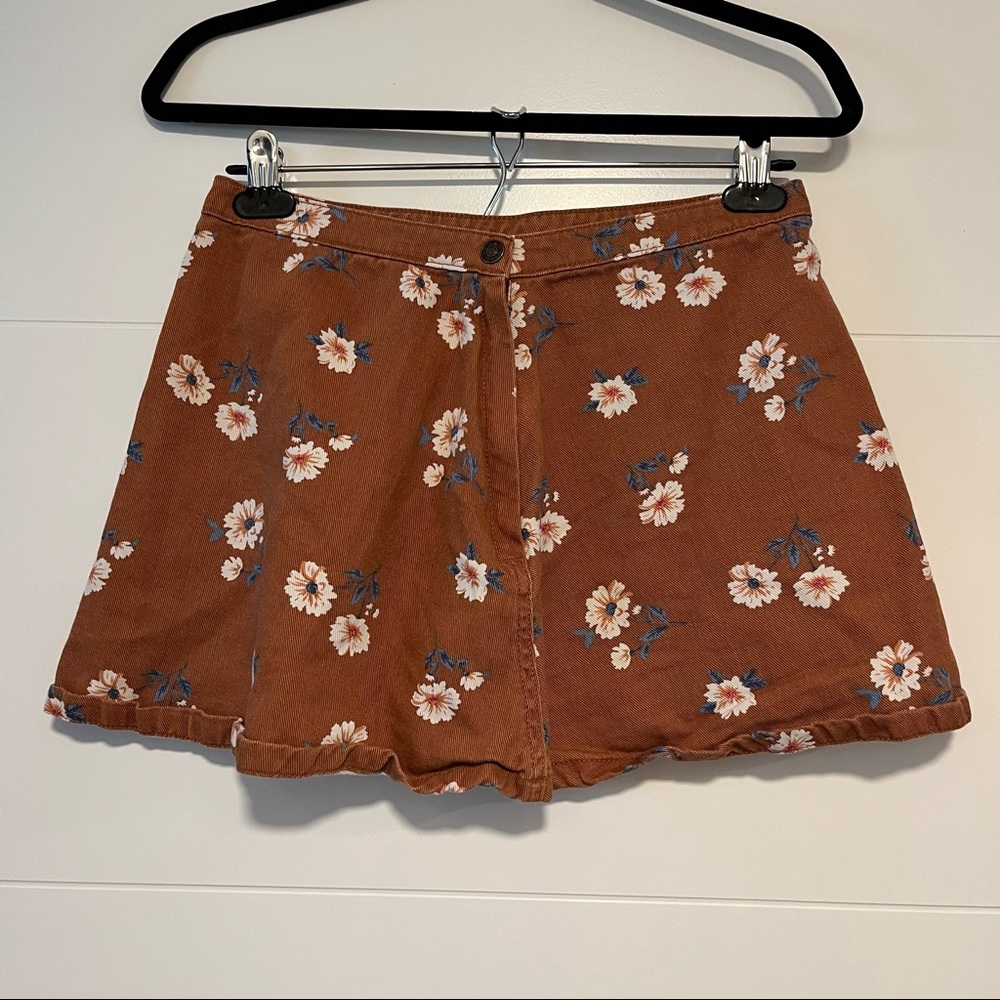 Forever 21 | Floral Mini Skirt